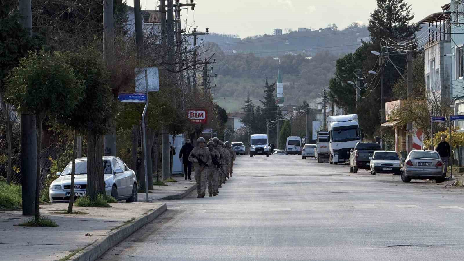sehit polislerin katili deasli teroristin dijital izleri kocaelideki suphelilere uzandi 1 vn6iAWTM
