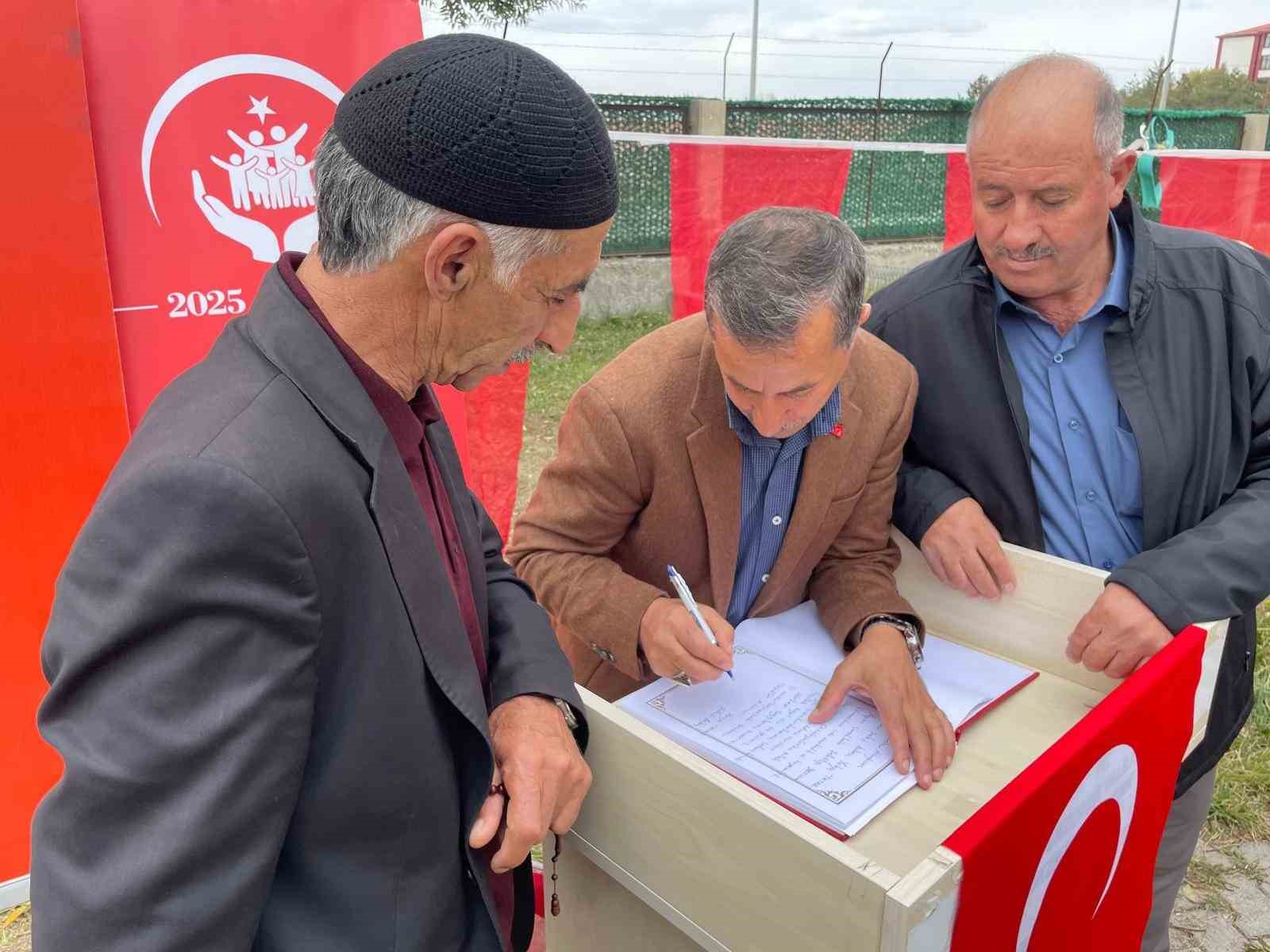 sehit yakinlari kahramanlarin izinde anadolu yolculuguna ugurlandi 6 pZ7gbAY1