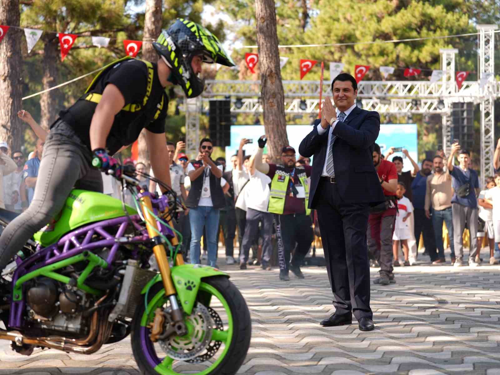 sehitkamil belediyesi ev sahipliginde 2 gaziantep motofest basladi 1 FgaB1atq