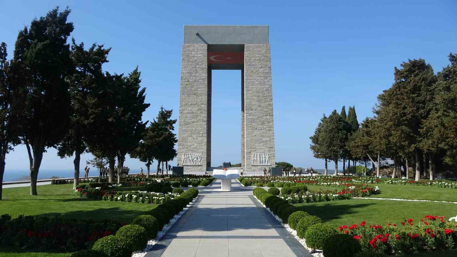 sehitler abidesinde 18 mart toren hazirliklari devam ediyor 6 jI3mNTek