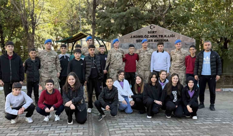 sehitler-cesmesi-siirt-jandarma-komando-ozel-harekat-tabur-komutanliginin-onarmasiyla-yeniden-akti-12gUlkvW.jpg