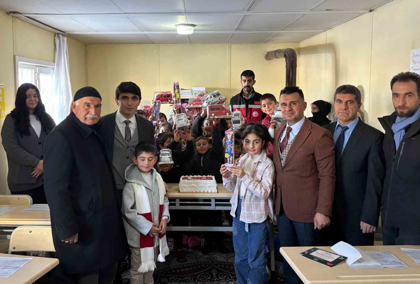 sehitlerin emanetlerine ilk karnede anlamli dokunus 4 n8Jgeh8z