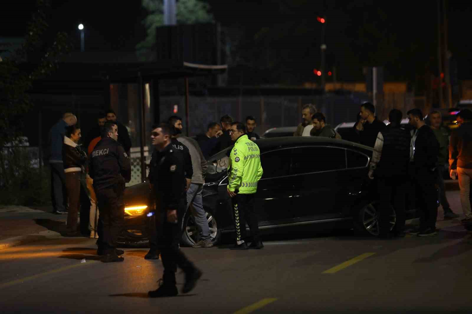 Şehri birbirine katan araçtan 25 bin 750 adet sentetik ecza ilacı çıktı 9 sehri birbirine katan aractan 25 bin 750 adet sentetik ecza ilaci cikti 5 WANbFe6A