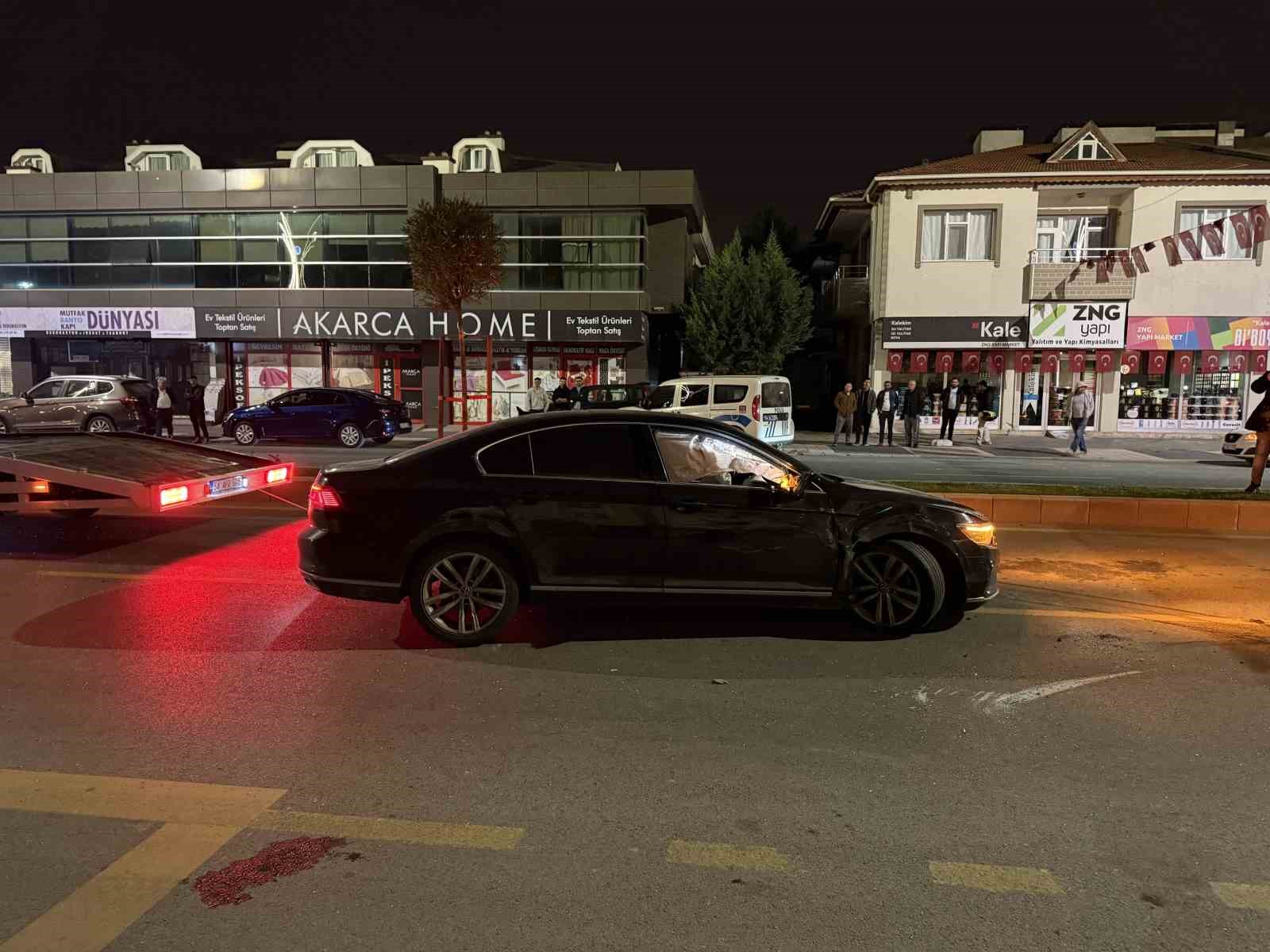 Şehri birbirine katan araçtan 25 bin 750 adet sentetik ecza ilacı çıktı 12 sehri birbirine katan aractan 25 bin 750 adet sentetik ecza ilaci cikti 8 PU8t1Vkf