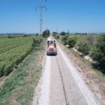 sehzadelerde-ciftcinin-bekledigi-yol-yenilendi-49eQ7vW6.jpg