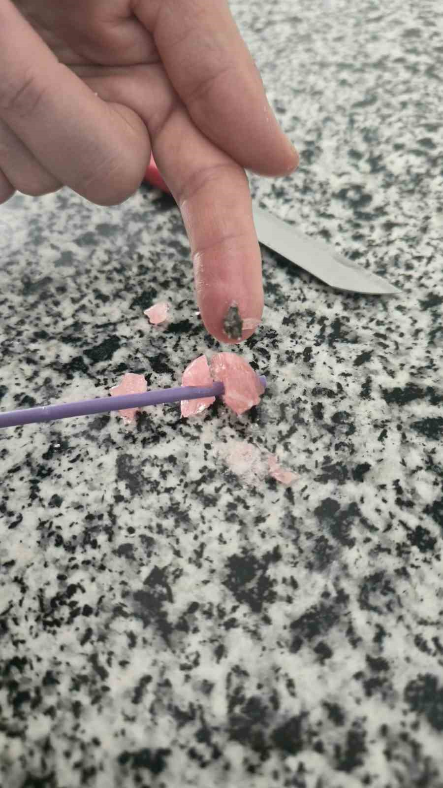 sekerin icinden tas cikti 1 MNj1DIt1