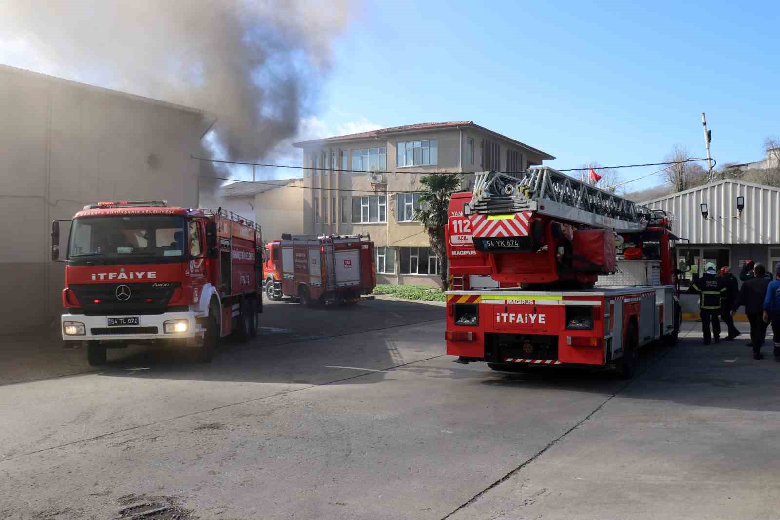 sekerleme fabrikasinda korkutan yangin ekipler seferber oldu 8 NQ8pYMh8