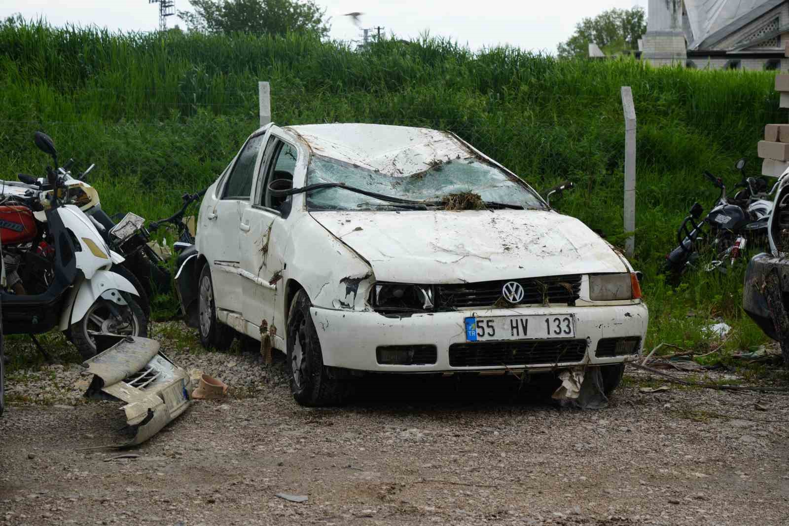 sel felaketinin yasandigi ilcede arac mezarligi olustu 2 W4h7Q6nX
