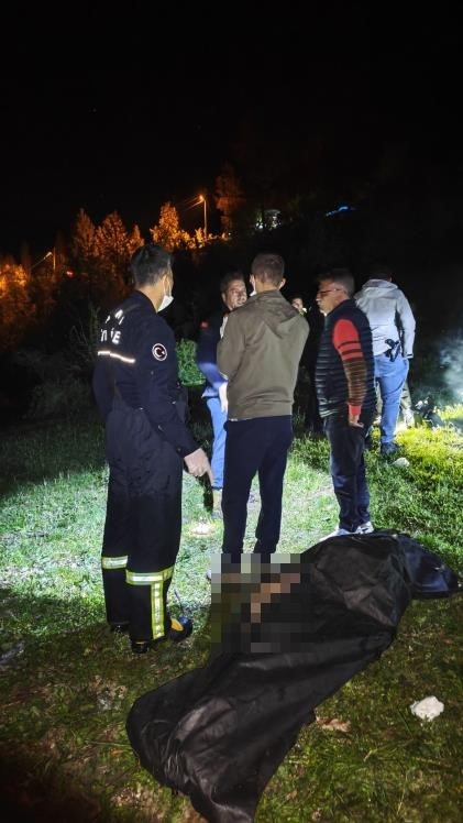 Şelaleye giren zihinsel engelli genç boğularak hayatını kaybetti 6 selaleye giren zihinsel engelli genc bogularak hayatini kaybetti 2 vOMRnHvv