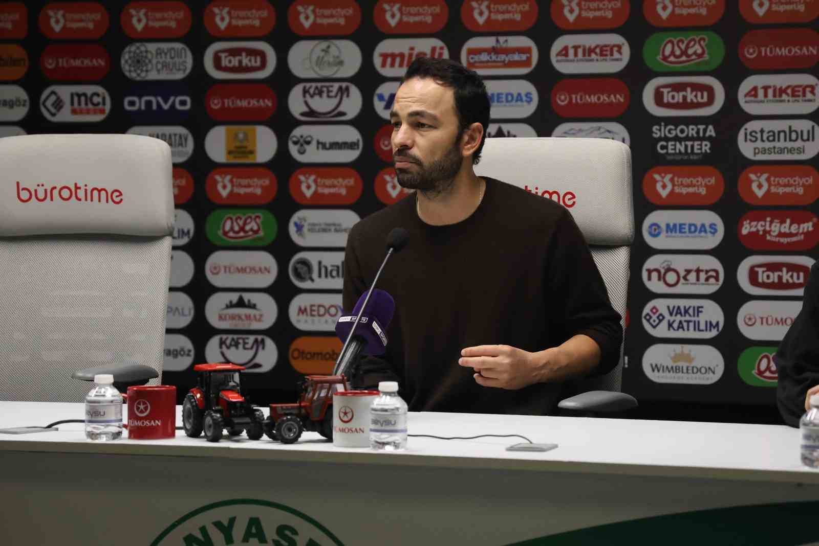 Selçuk İnan: "Böylesine güç bir deplasmanda 3 gol ile kazanmak beni çok memnun etti" 1 selcuk inan boylesine guc bir deplasmanda 3 gol ile kazanmak beni cok memnun etti aUEY6EgQ
