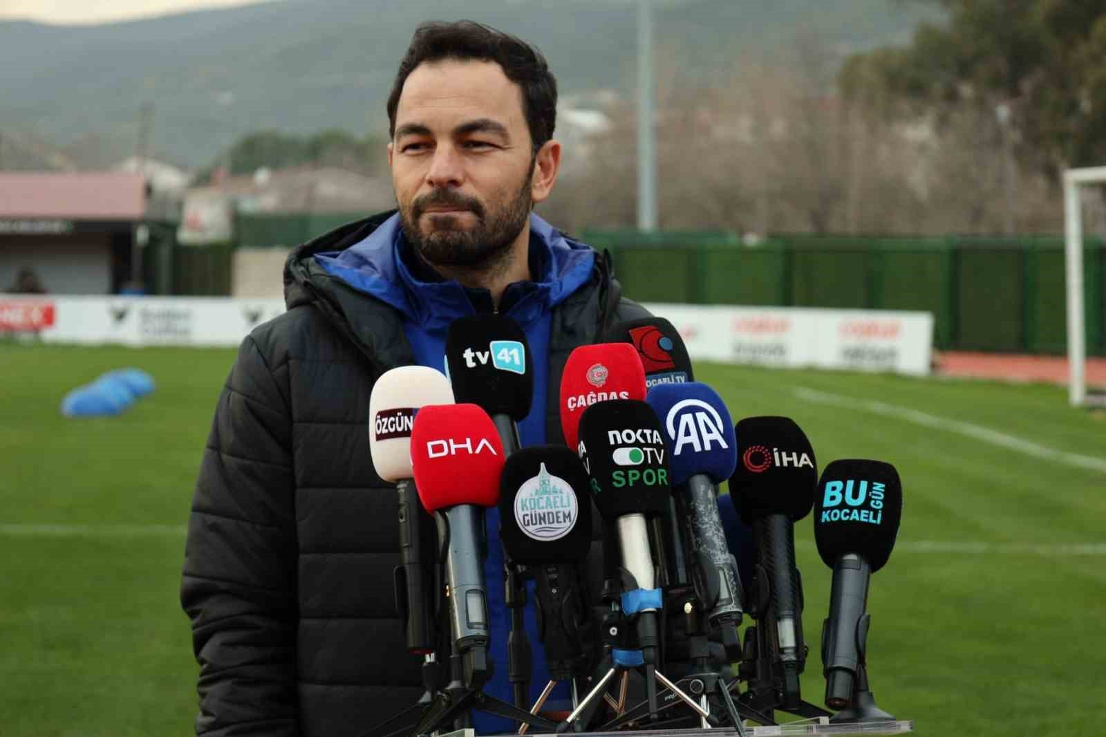 Selçuk İnan: "Fenerbahçe maçında kazanmak için sahaya çıkacağız" 8 selcuk inan fenerbahce macinda kazanmak icin sahaya cikacagiz 4 YfLTaE73