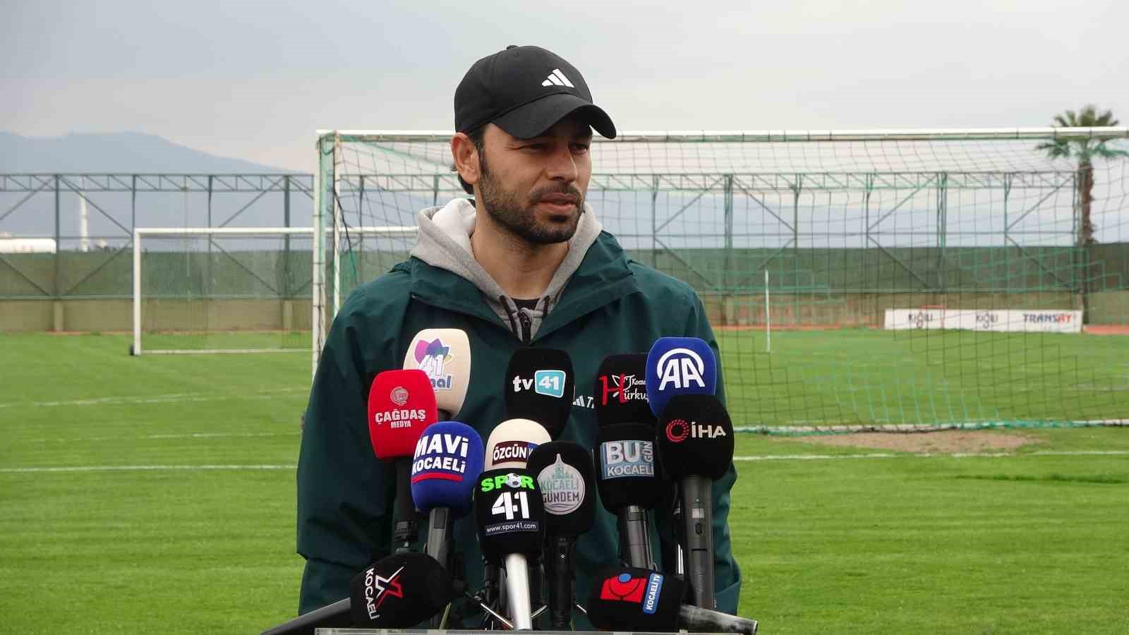 Selçuk İnan: "Hayallerim burada Kocaelispor ile Avrupa kupalarına katılabilmek" 4 selcuk inan hayallerim burada kocaelispor ile avrupa kupalarina katilabilmek 0 2fZEnqTD