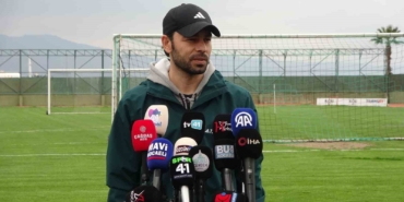 selcuk-inan-hayallerim-burada-kocaelispor-ile-avrupa-kupalarina-katilabilmek-yS1cpEK9.jpg
