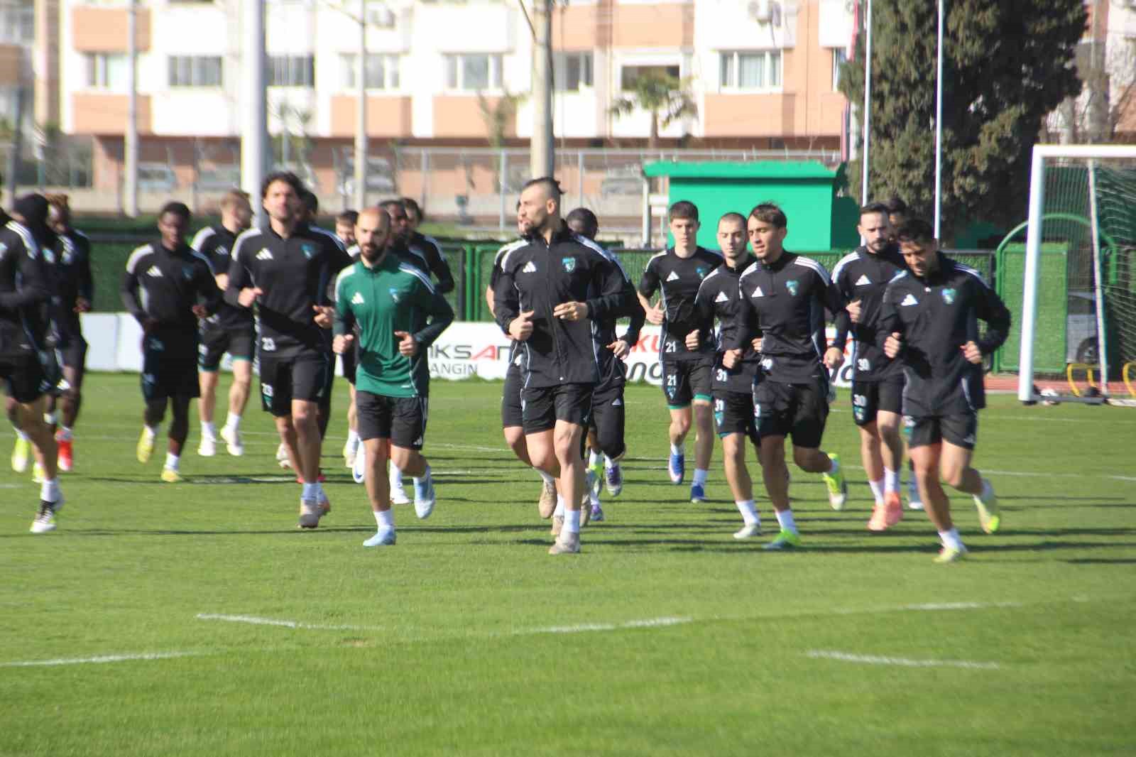 selcuk inan her maci kazanmak istiyoruz 1 uUMepHhQ