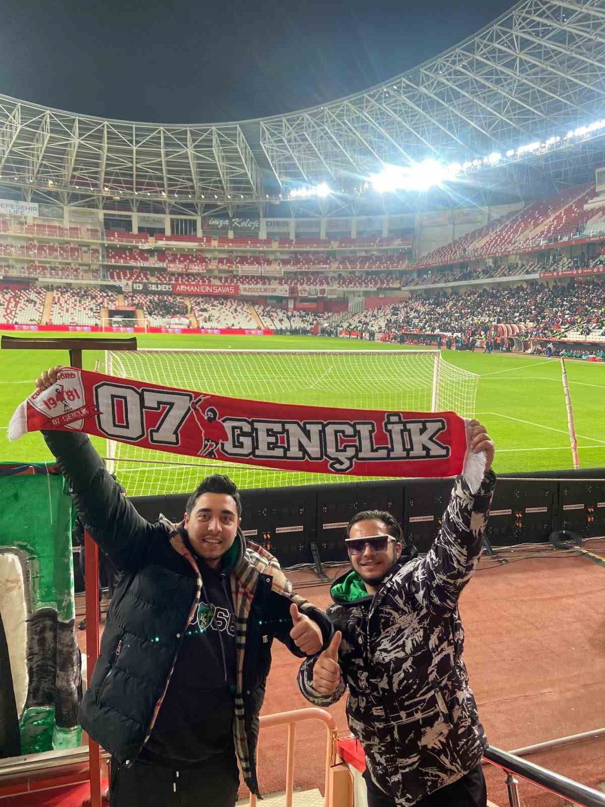 selcuk inan ve baskan recep durul hastaneye kostu 7 hLgcKWKA