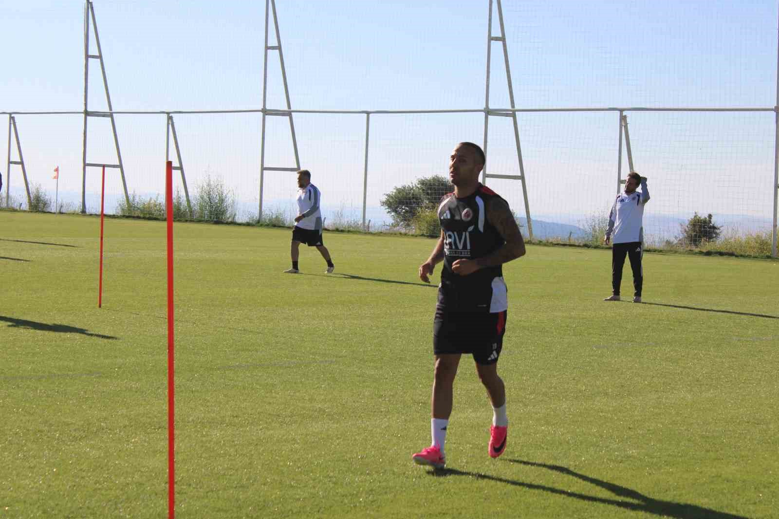 selcuk sahin lige iyi baslamak istiyoruz 3