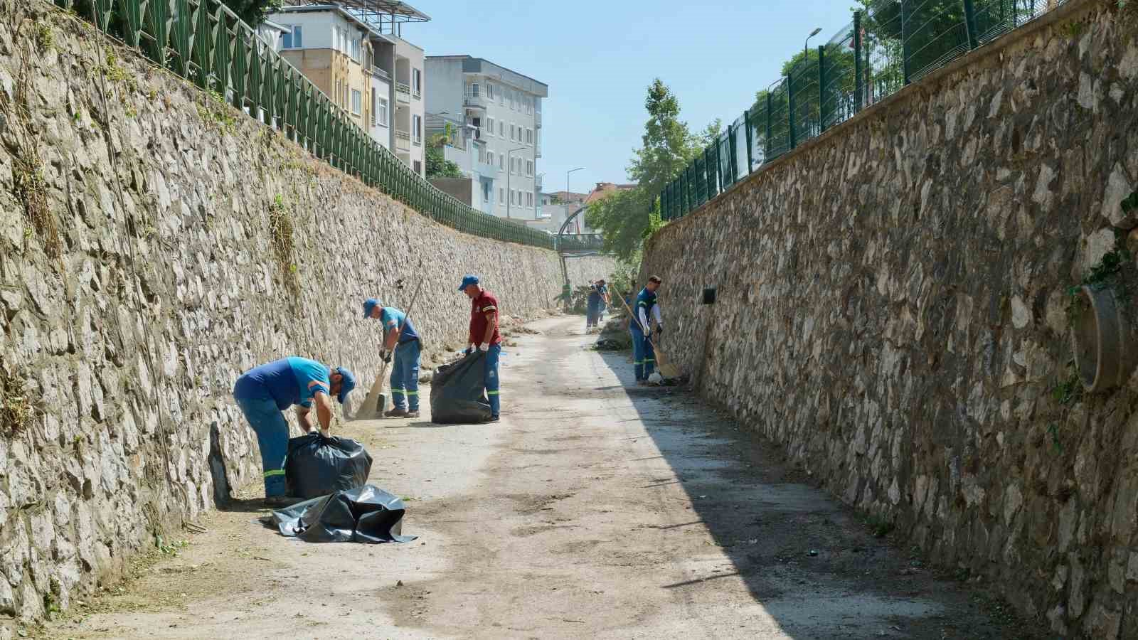 selcukbey kanalinda kapsamli temizlik 5 c391yw13