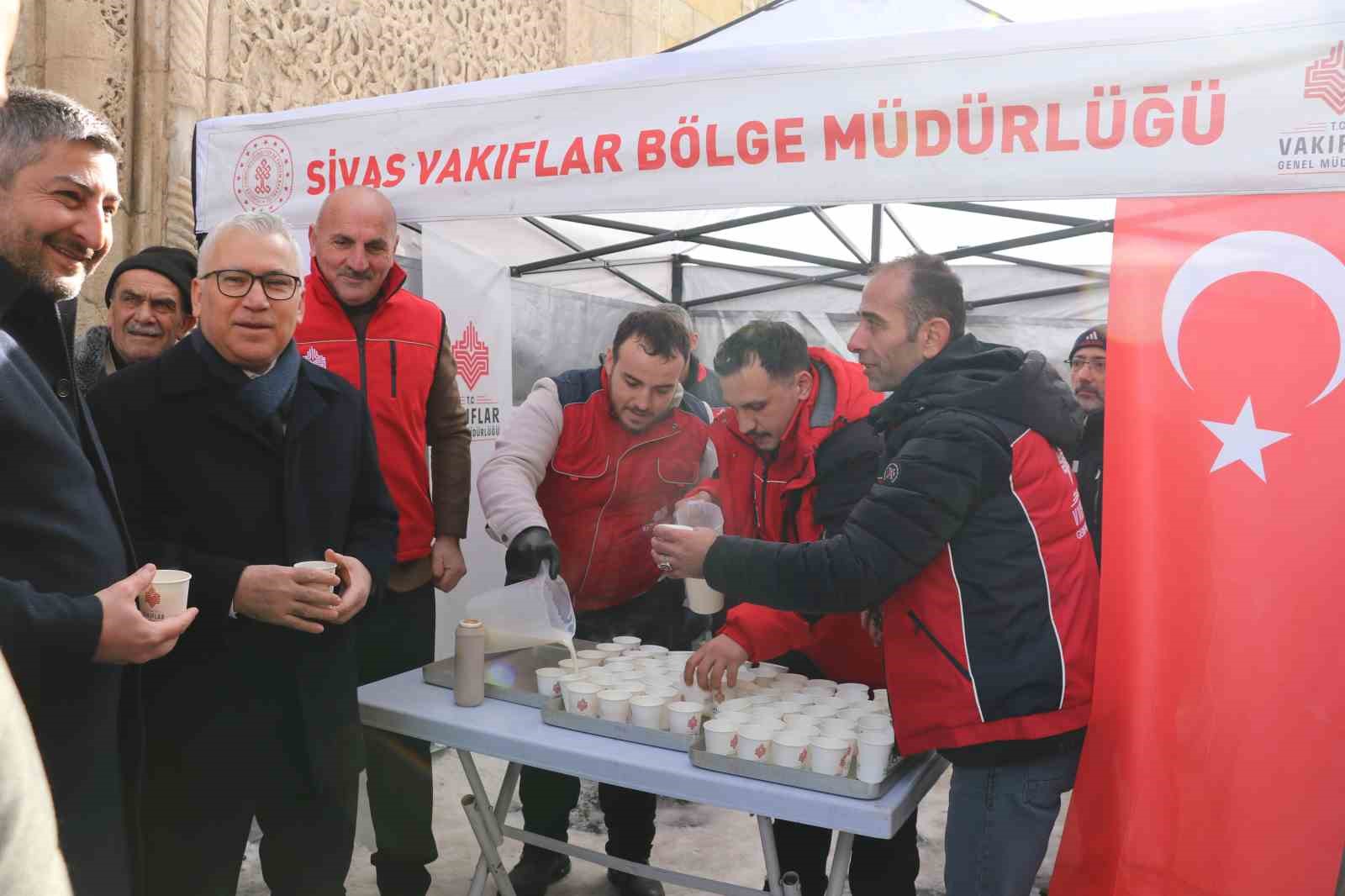 selcuklu sultani mezari basinda anildi 6
