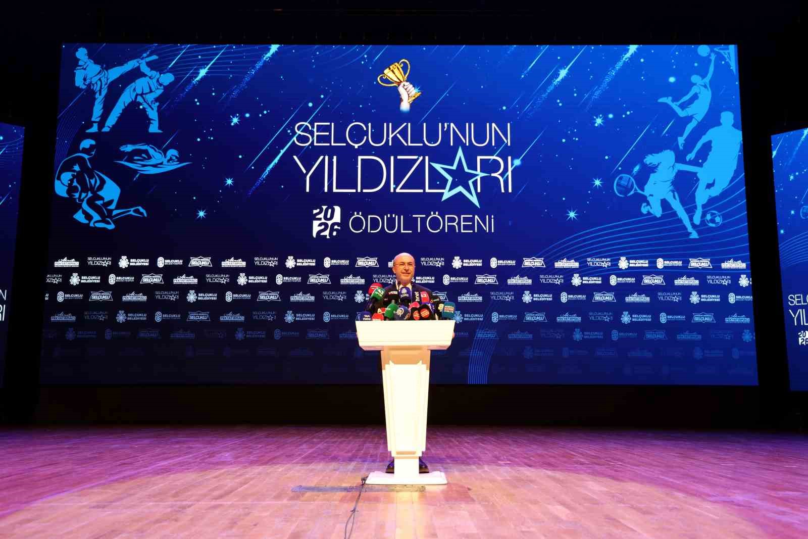 selcuklunun yildizlari odullendirildi 0