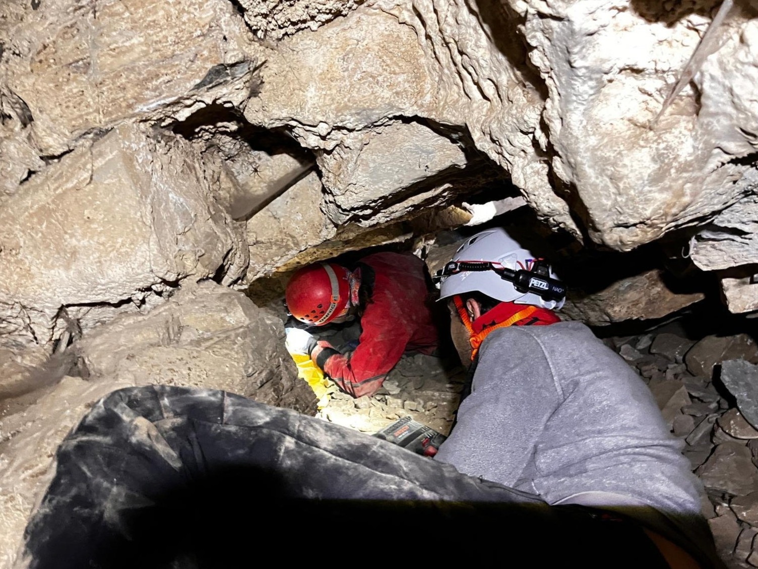 selcukta magarada 9 saatlik kurtarma seferberligi 4 J63D3Q5t