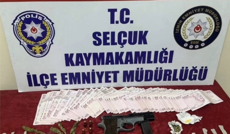 selcukta-uyusturucu-operasyonu-3-gozalti-yDs3uztm.jpg