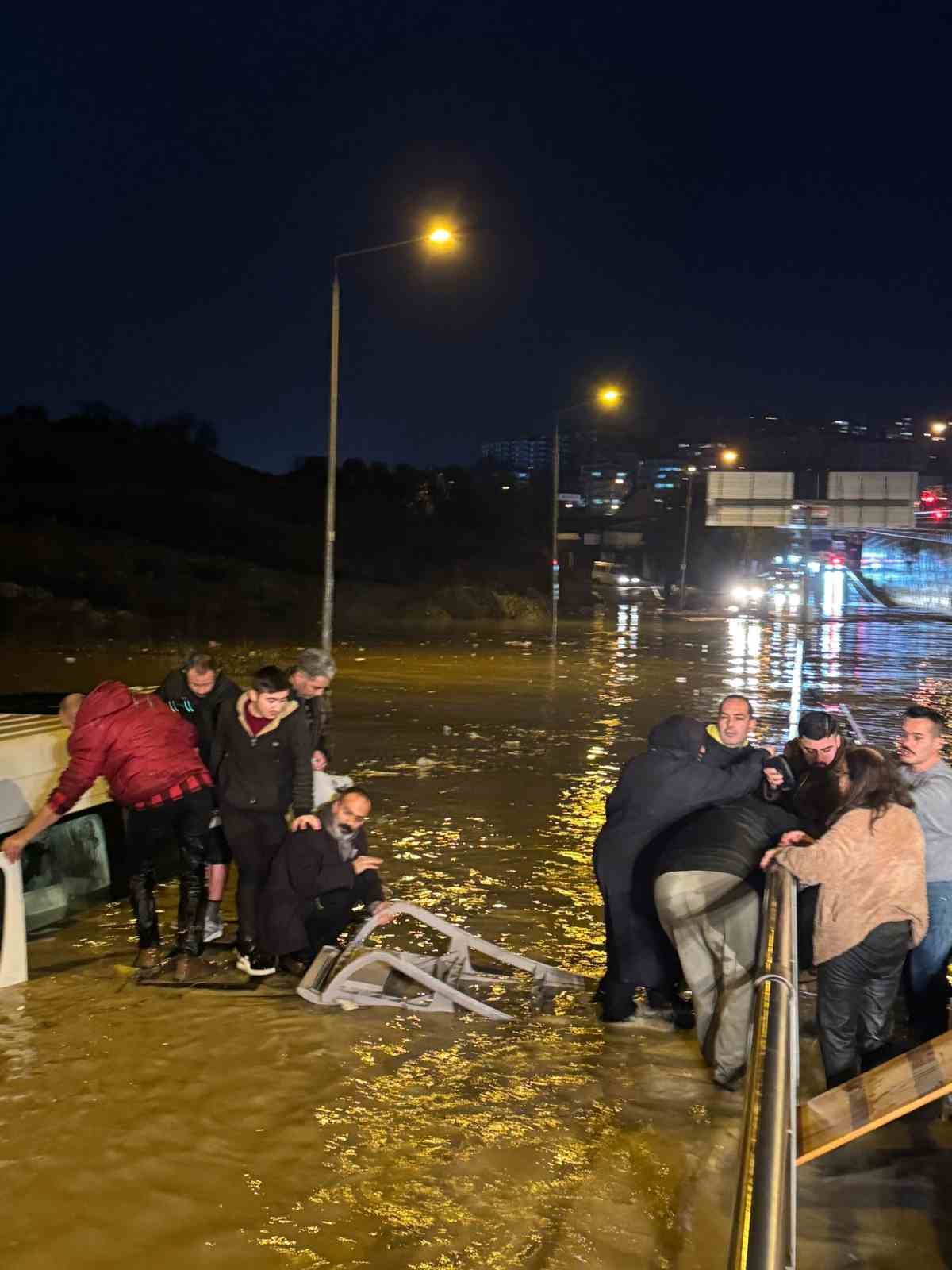 sele kapilan minibuste can pazari 2 kUcKYAZQ