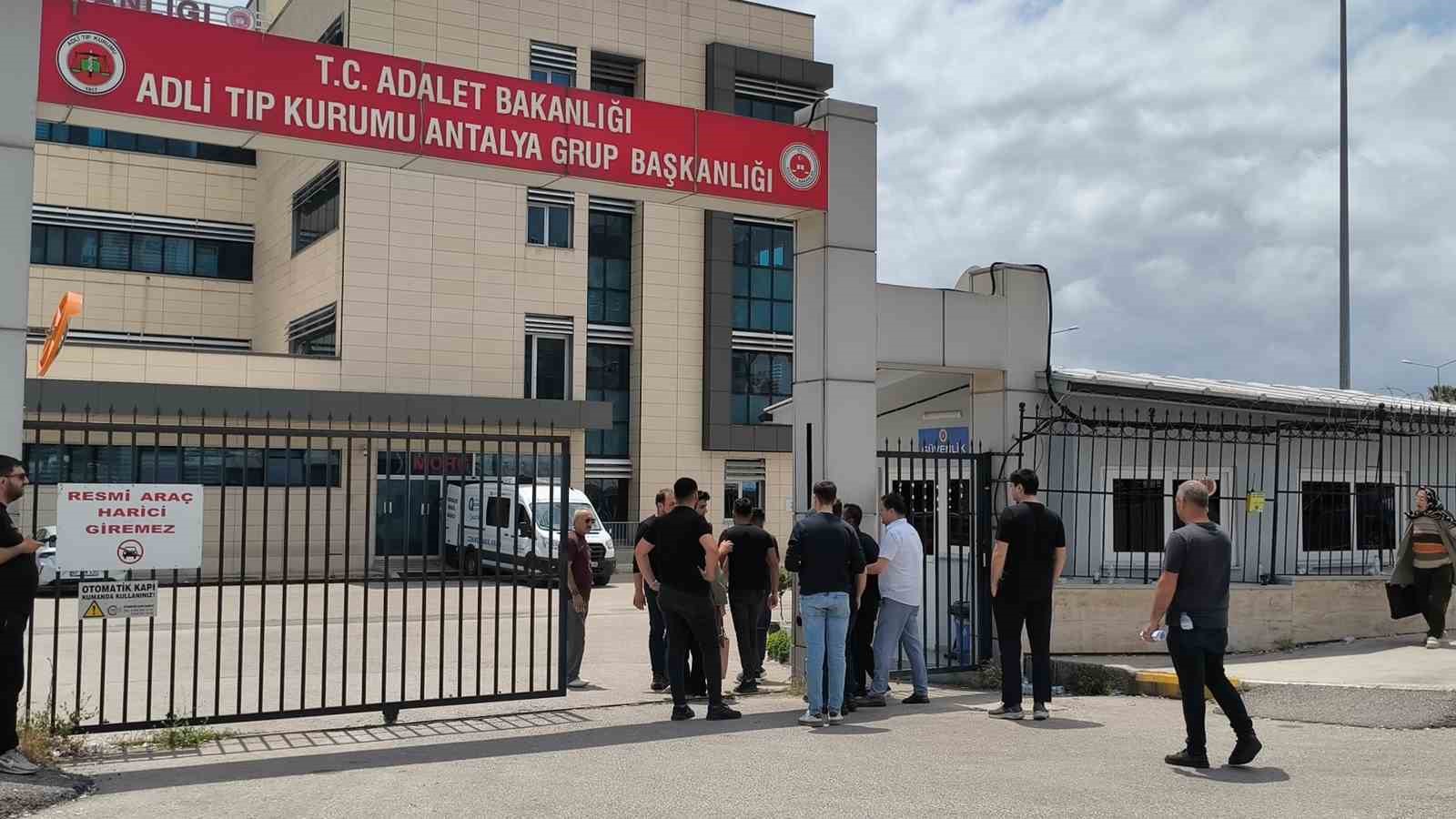 selektor yapma nedeniyle cikan tartismada oldurulen 3 kisinin cenazeleri teslim alindi 5 SGsX9rua