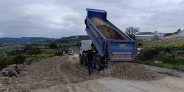 selendi-kula-eski-yolu-yeniden-trafige-acildi-PcuNwc5b.jpg