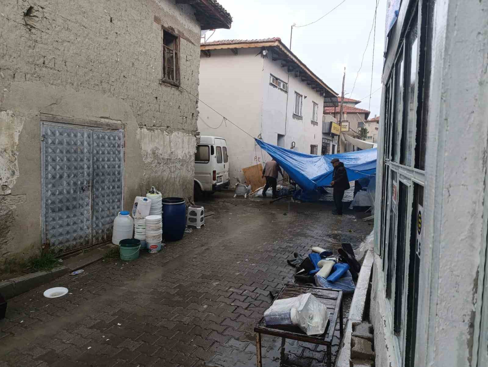 selendide lodos ve saganak hayati felc etti 2 bfGafubF