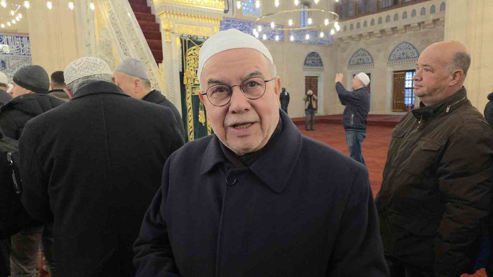 selimiye camiinde restorasyon sonrasi ilk bayram namazi kilindi 6 Ok16BmlM