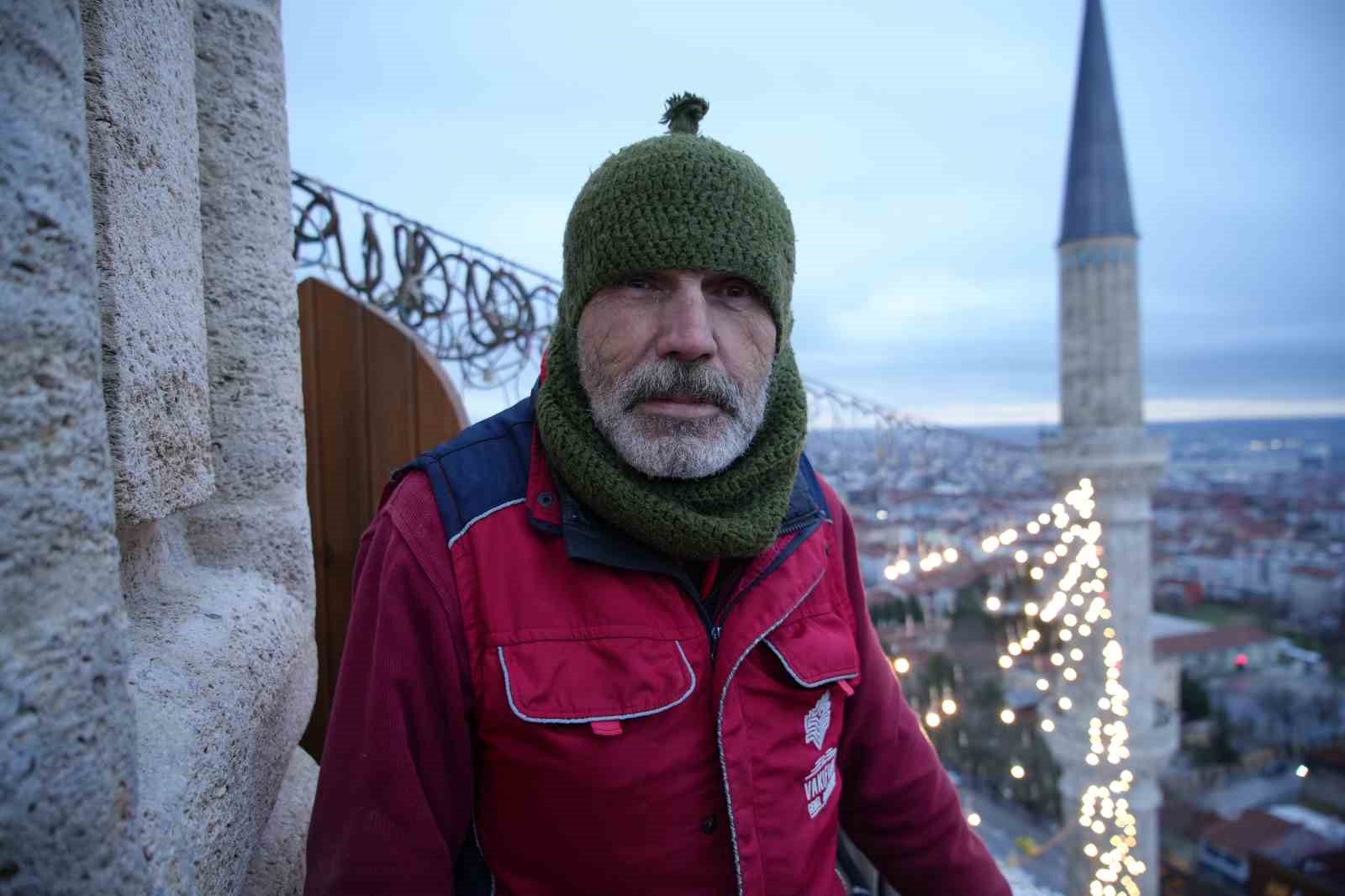 selimiye camiinin minarelerine ramazan mahyasi asildi 7 l6glnbXt