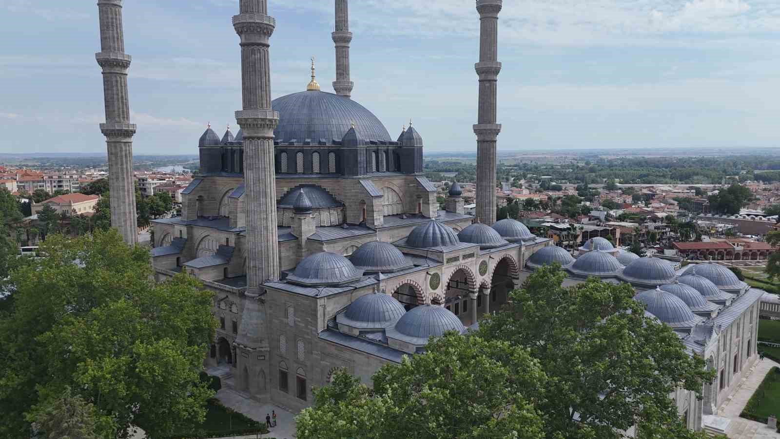 selimiyenin kubbesini delen katil mermi parcasini 58 yildir evinde sakliyor 3 QQnYcfOk