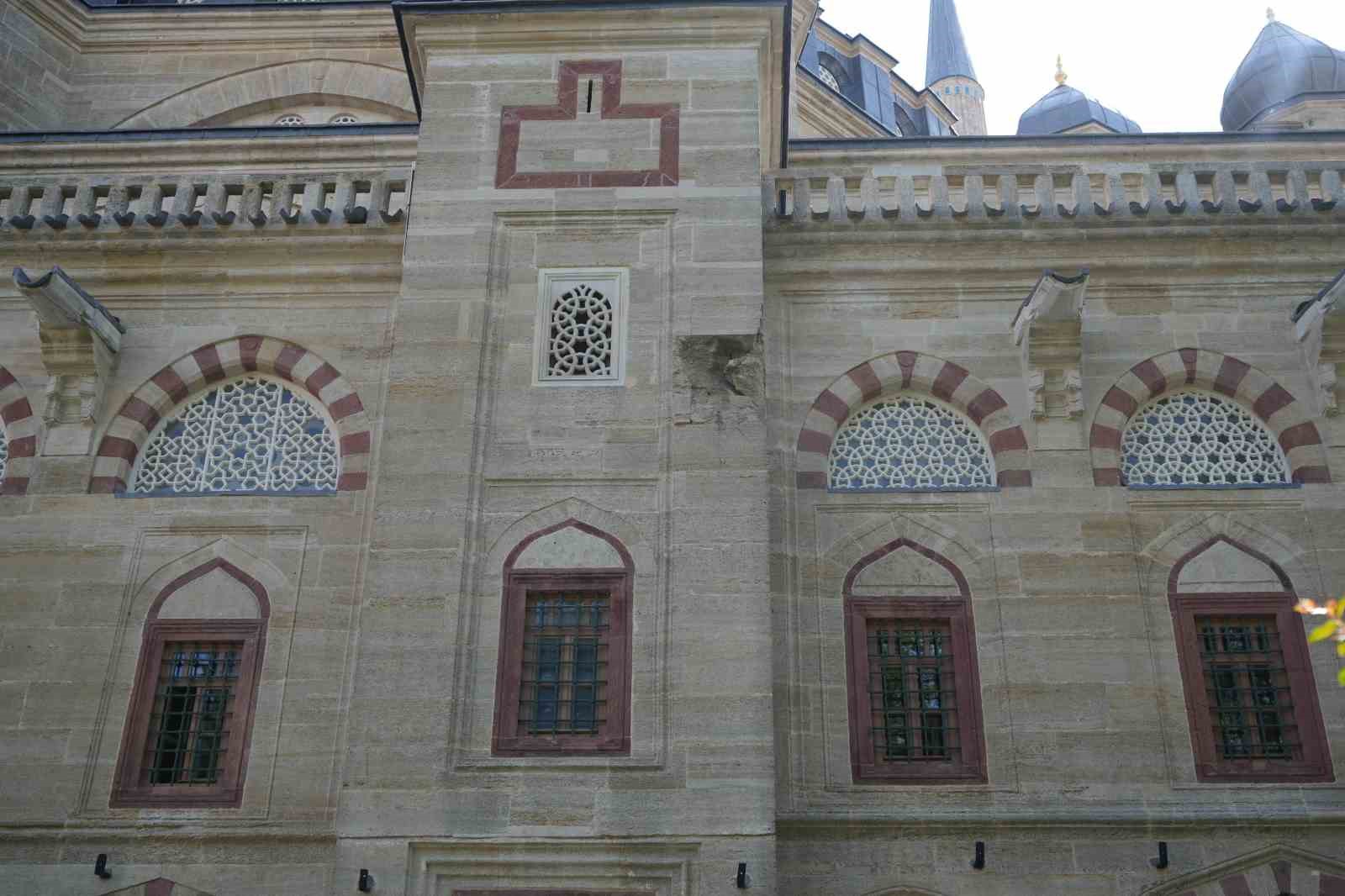 selimiyenin kubbesini delen katil mermi parcasini 58 yildir evinde sakliyor 7 LRCnbMVv