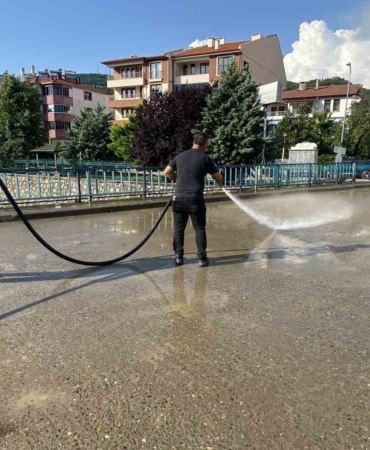 selin-yasandigi-kastamonuda-yaralar-sariliyor-6TjTEtPv.jpg
