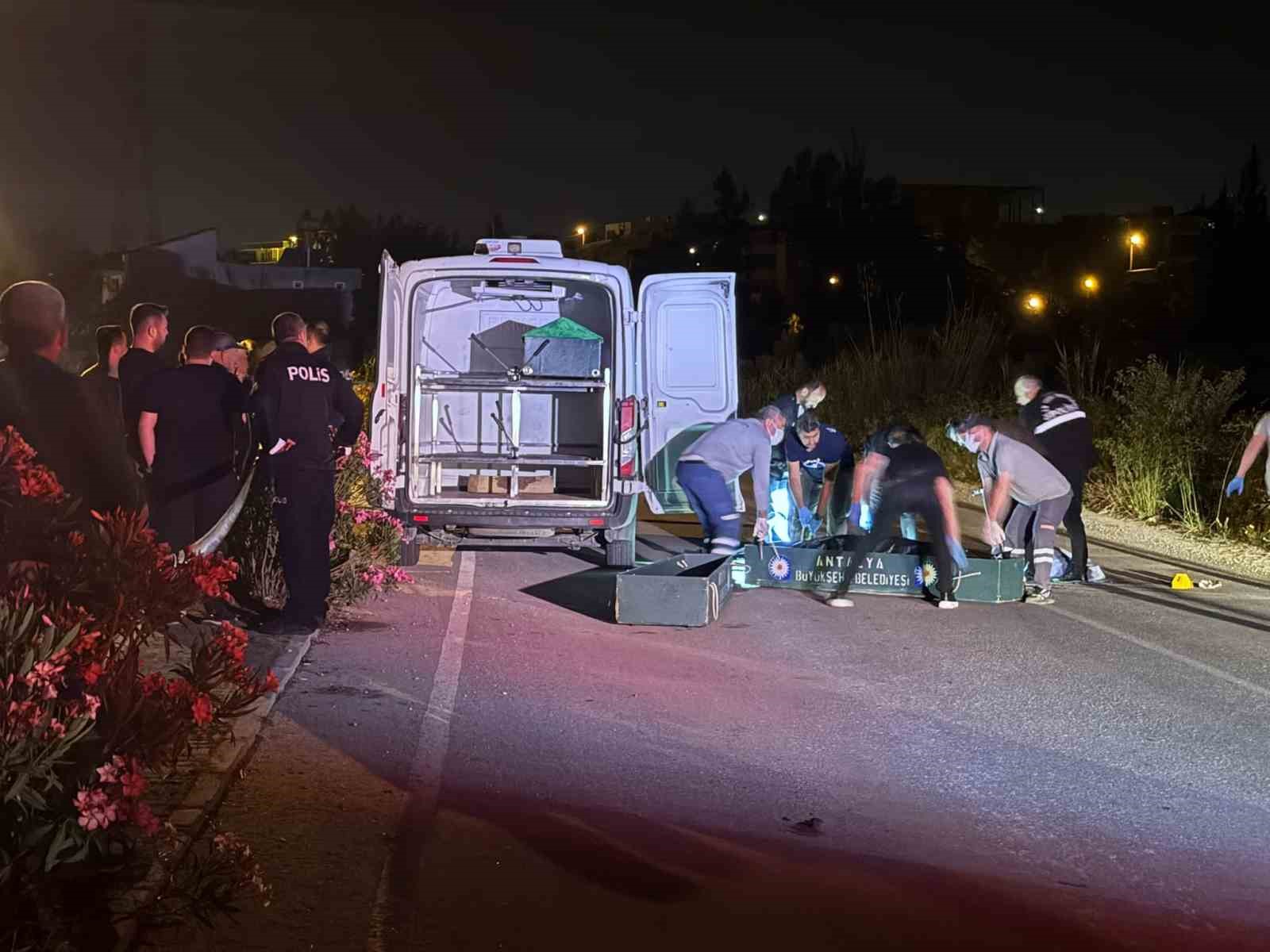 sellektor yapma tartismasinda 3 kisiyi olduren supheli tutuklandi 2 Vc8aIC3V