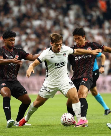 semih-kilicsoy-357-gun-sonra-besiktas-formasina-kavustu-YnNSElRd.jpg