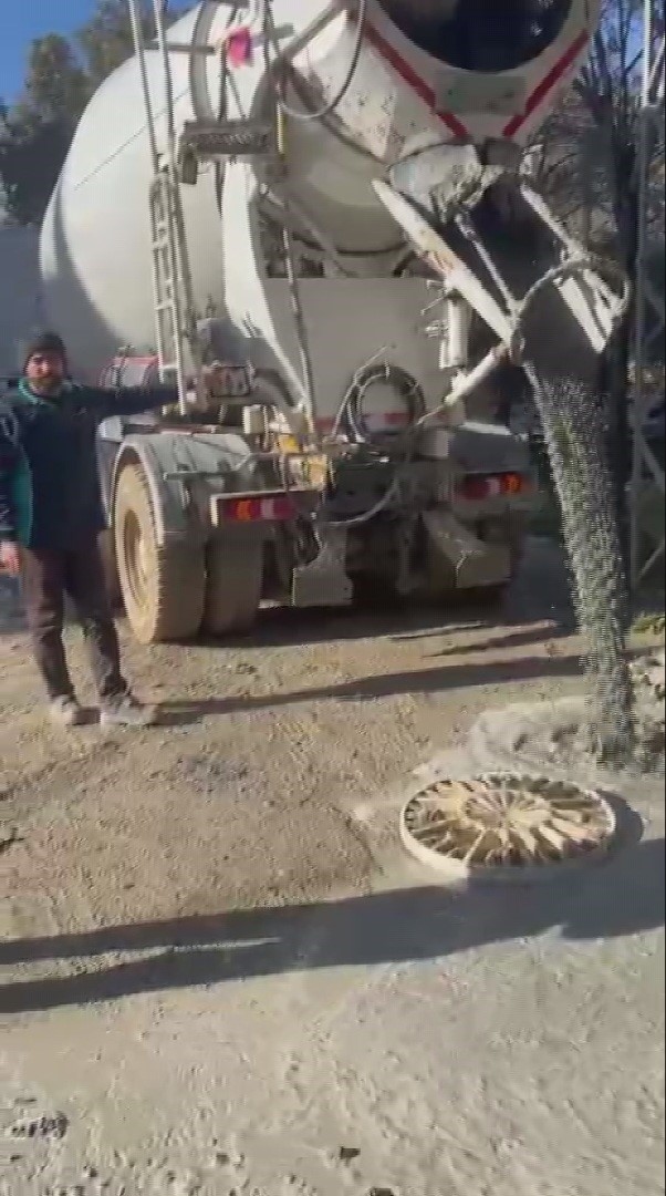 senin vicdanin kabul ediyor mu sozlerine aldiris etmeden kanalizasyona beton doken firmaya rekor ceza 816c1fGO