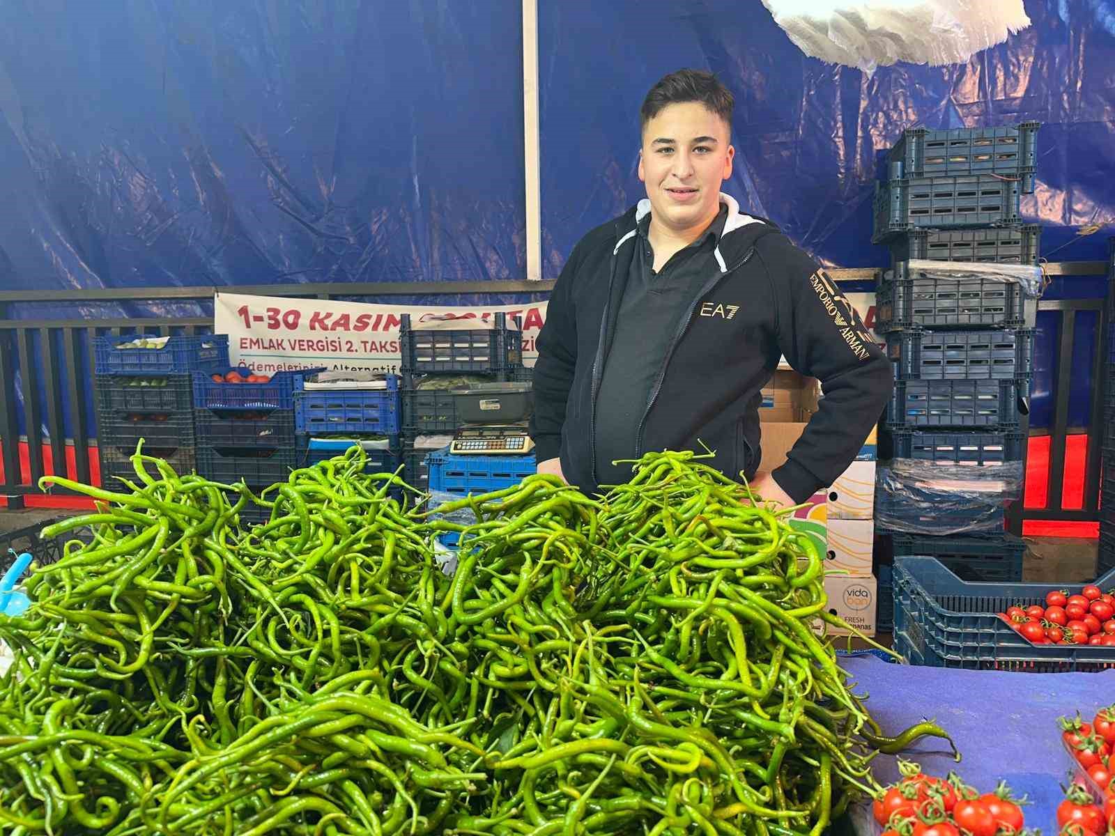seralari su basinca sivri biber ve salataligin atesi yukseldi 0