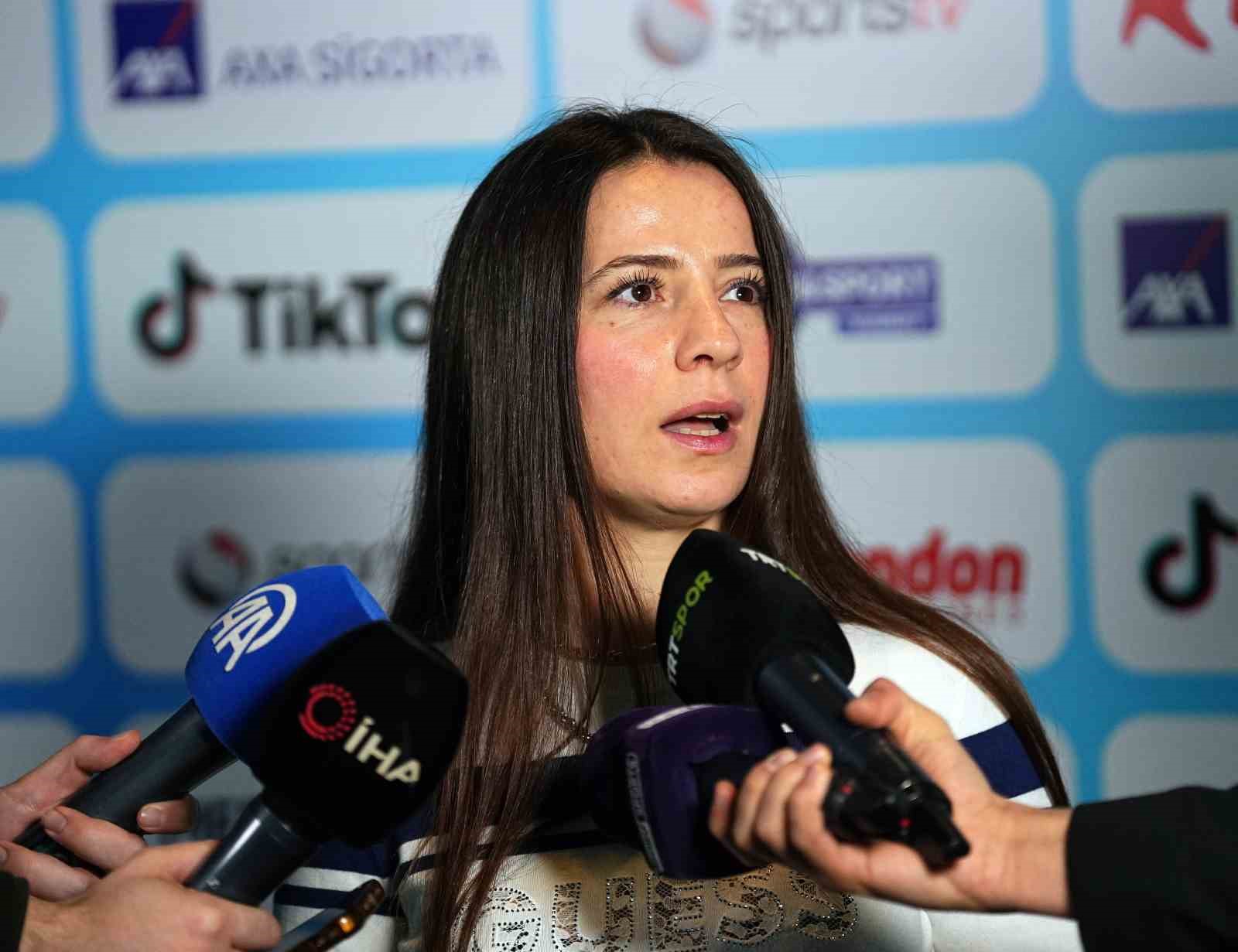 serap ozcelik arapoglu karatenin tekrar ayaga kalkacagi gunu sabirsizlikla bekliyorum 1 XfKU2ccW