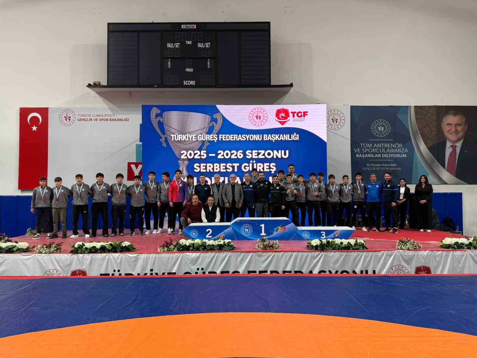 serbest gures yildizlar ligi musabakalari ankarada tamamlandi 2 YzPINO8s