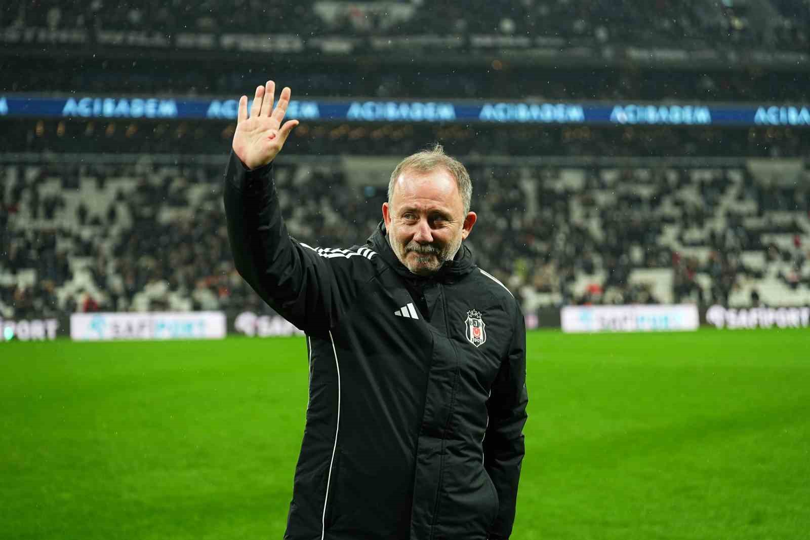 sergen yalcindan 4 degisiklik 0 Cbk3z26Q