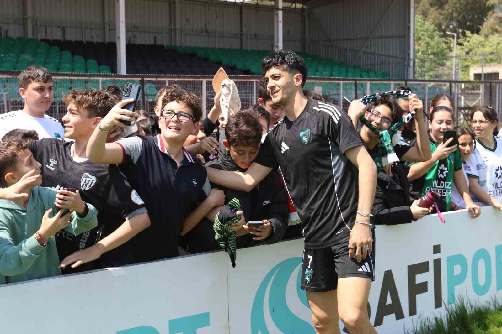 serhat oztasdelen umarim uzun yillar kocaelispor kalesini korurum 3 OEklw2Z2