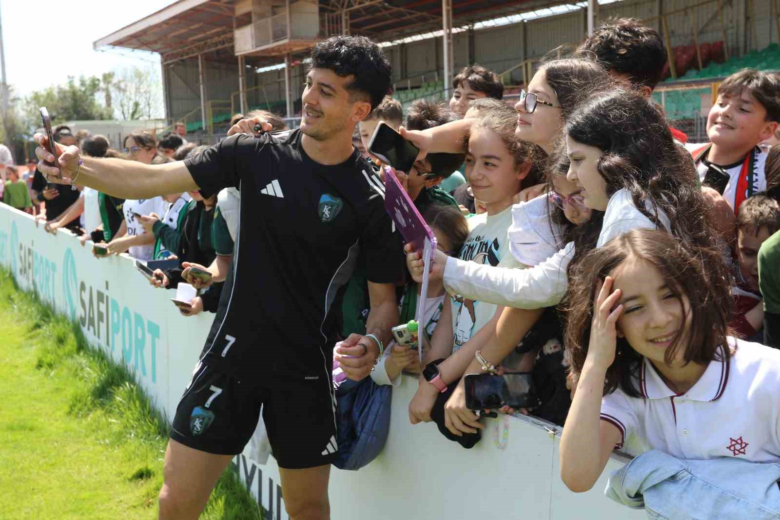 serhat oztasdelen umarim uzun yillar kocaelispor kalesini korurum 4