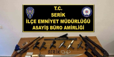 serikte-silah-ve-uyusturucu-operasyonu-16-supheli-yakalandi-zJwttvKV.jpg