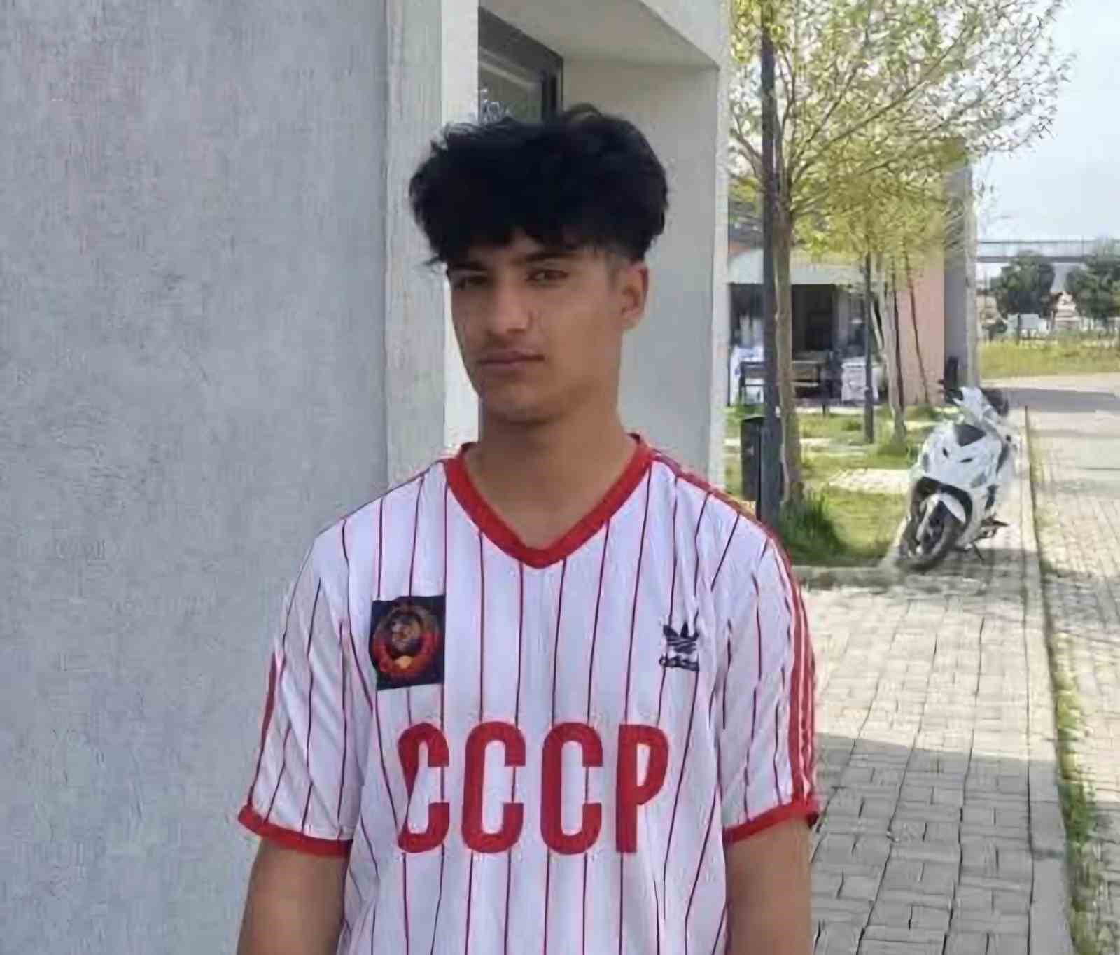 serinlemek icin dereye giren cocuk boguldu 1 wbuWAUs6
