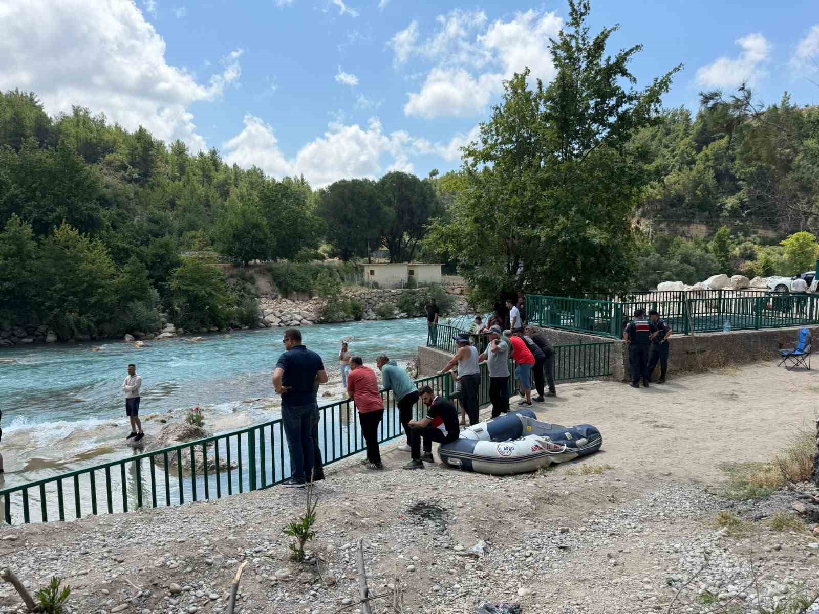 serinlemek icin girdigi cayda kaybolan genc icin arama calismalari baslatildi 1