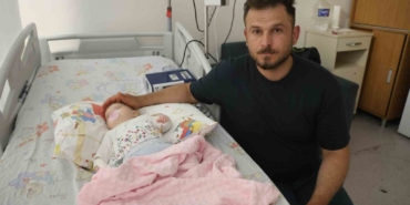serum-cikarma-islemi-esnasinda-sargiyla-birlikte-bebegin-parmagi-kesildi-Y3jv3qGd.jpg