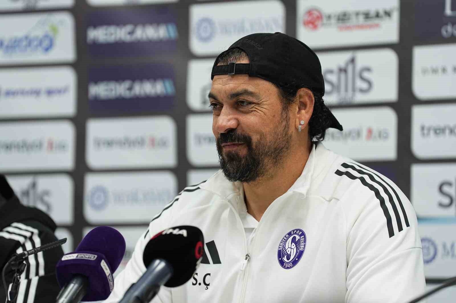 Servet Çetin: "1 kenar, 1 orta saha oyuncusunu kadromuza katarsak daha iyi takım olacağız" 4 servet cetin 1 kenar 1 orta saha oyuncusunu kadromuza katarsak daha iyi takim olacagiz cqSWBHrr