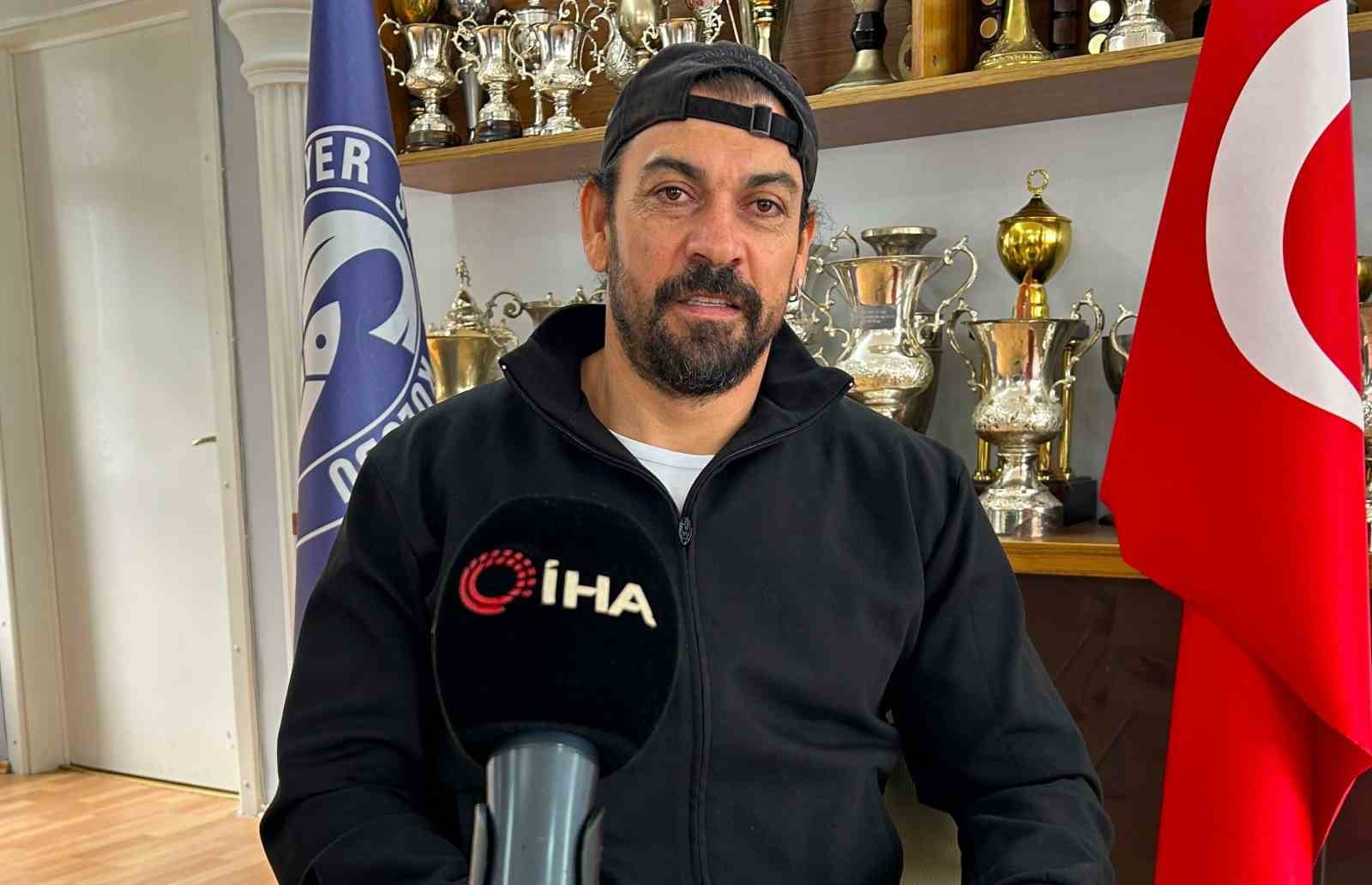 servet cetin takima birkac oyuncu katmamiz lazim yoksa buyuk sikinti yasayacagiz 1 AaFUiQTb