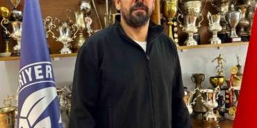servet-cetin-takima-birkac-oyuncu-katmamiz-lazim-yoksa-buyuk-sikinti-yasayacagiz-BhAj94Ma.jpg